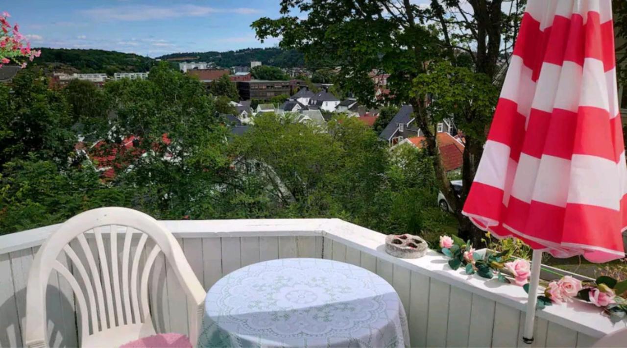 Nahlboms Apartment Sandefjord Exterior foto